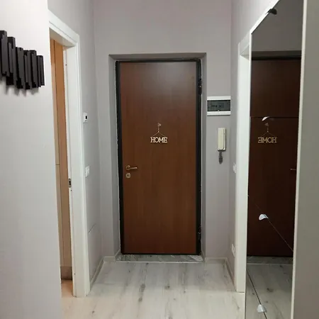 Mari Mari Apartment *